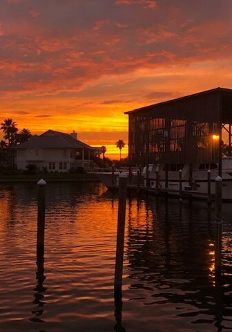 Sunset Cruise - The Dolphin Fun Boats